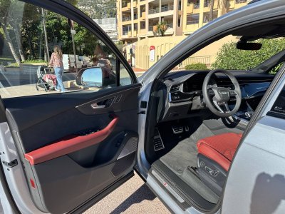 Audi SQ7 40 V8 TFSI 507ch quattro - 17