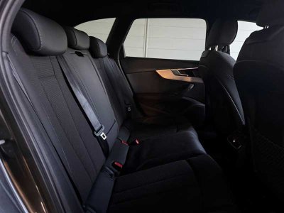 Audi A4 Avant 35 TDI 163 S tronic 7 S line   - 5