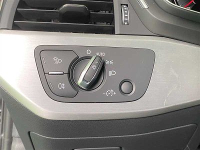 Audi A4 Avant 35 TDI 163 S tronic 7 S line   - 19