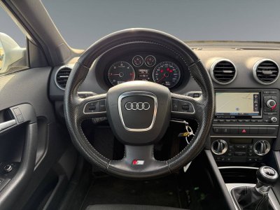 Audi A3 II 20 TDI 140ch DPF Start/Stop S line quattro - 17