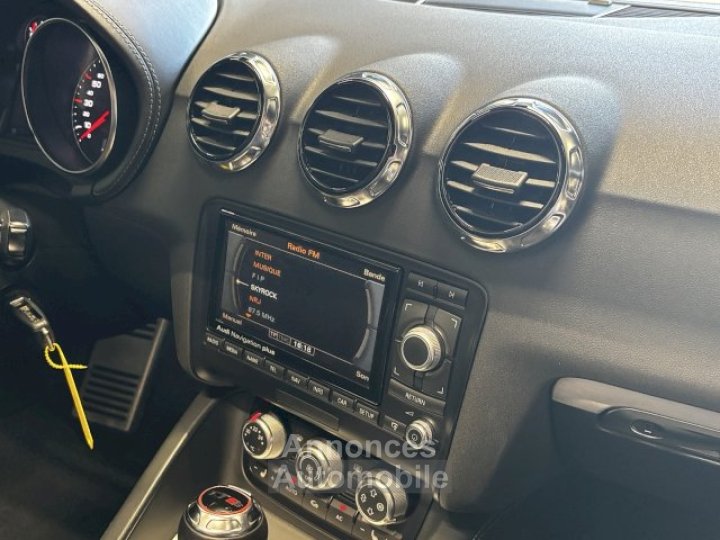 Audi TT II 20 TFSI 211ch S line quattro S tronic 6 - 26