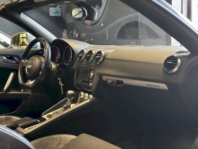 Audi TT II 20 TFSI 211ch S line quattro S tronic 6 - 27