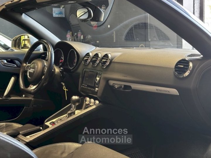 Audi TT II 20 TFSI 211ch S line quattro S tronic 6 - 27