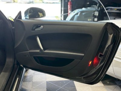 Audi TT II 20 TFSI 211ch S line quattro S tronic 6 - 29