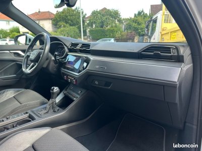 Audi Q3 20 35 tdi 150ch s-line s-tronic bva - 12
