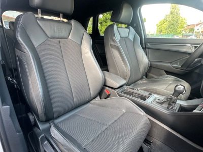 Audi Q3 20 35 tdi 150ch s-line s-tronic bva - 13