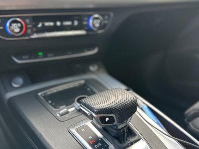 Audi Q5 20 55 tfsie 367h 250 hybrid phev s-line quattro s-tronic bva - 19