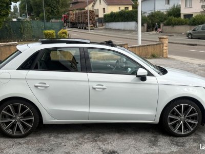 Audi A1 Sportback 10 tfsi 95 ch ultra s-tronic toit ouvrant   - 4