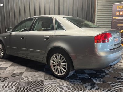 Audi A4 18 t 165 ambition quattro - 19
