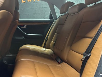 Audi A4 18 t 165 ambition quattro - 22