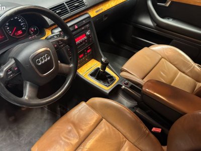 Audi A4 18 t 165 ambition quattro - 24