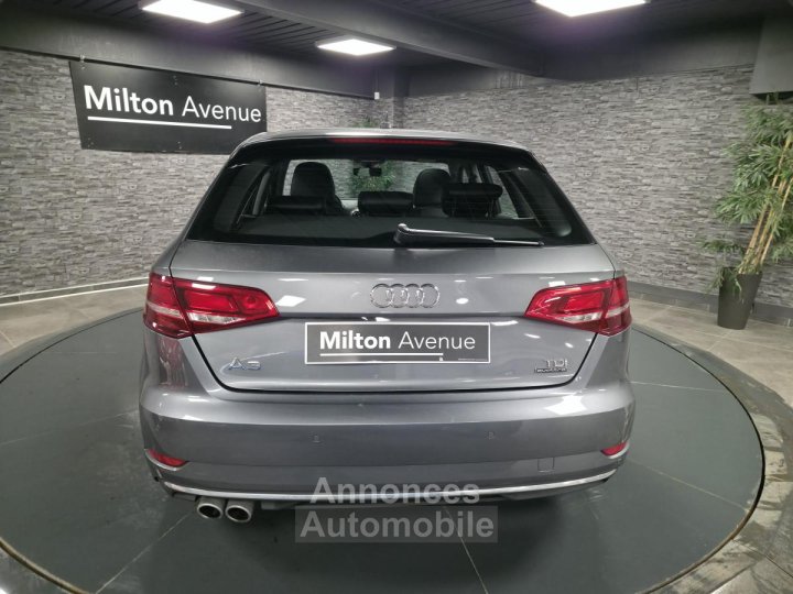 Audi A3 Sportback Quattro 20 TDI - 184 - BV S-Tronic 7 Design - 4