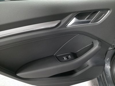 Audi A3 Sportback Quattro 20 TDI - 184 - BV S-Tronic 7 Design   - 39