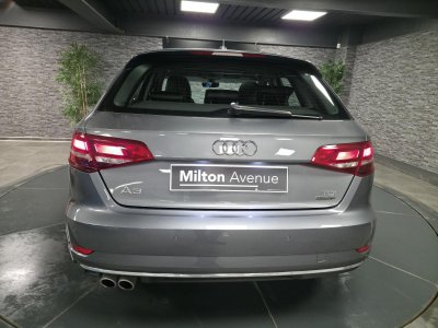 Audi A3 Sportback Quattro 20 TDI - 184 - BV S-Tronic 7 Design   - 46