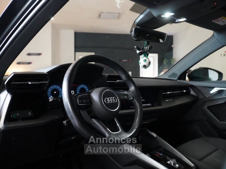 Audi A3 Sportback 35 TFSI Mild Hybrid 150 S tronic 7 - 3