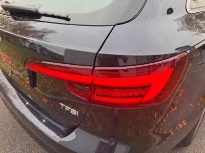 Audi A4 Avant 14 TFSI 150 cv Edition BVM6   - 9