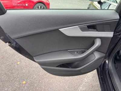 Audi A4 Avant 14 TFSI 150 cv Edition BVM6   - 22