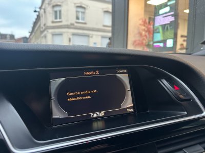 Audi RS5 4,2L V8 / DEMI-LIGNE / SIEGES ELECTRIQUES   - 32