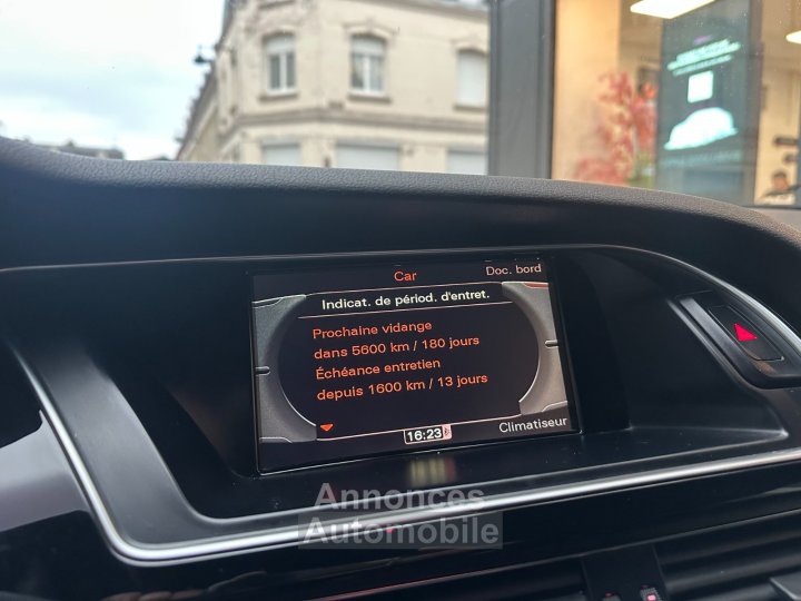 Audi RS5 4,2L V8 / DEMI-LIGNE / SIEGES ELECTRIQUES - 36