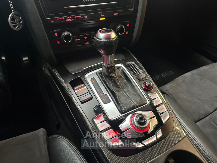 Audi RS5 4,2L V8 / DEMI-LIGNE / SIEGES ELECTRIQUES - 38