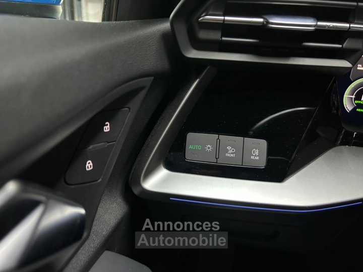 Audi A3 Sportback 40 TFSIe 204 S tronic 6 S Line - 23