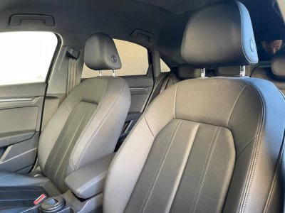 Audi A3 Berline TFSI 150ch Mild Hybrid Design Stronic7 - 11