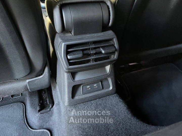 Audi A3 Berline TFSI 150ch Mild Hybrid Design Stronic7 - 18