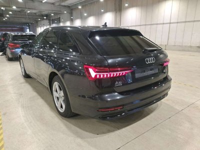 Audi A6 Avant 35TDi Sportline STRONIC - 5