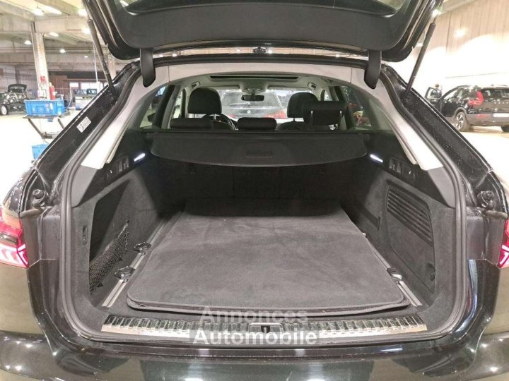 Audi A6 Avant 35TDi Sportline STRONIC - 11
