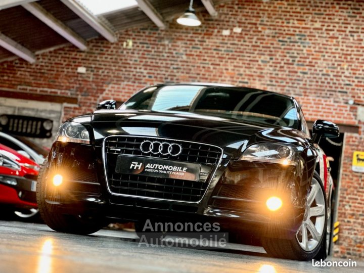 Audi TT Coupé 32 VR6 250 ch Quattro Magnetic Ride, Sièges chauffants, Cuir étendu Carnet & historique complet État exceptionnel - 2