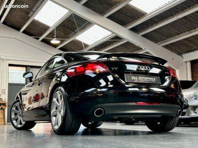 Audi TT Coupé 32 VR6 250 ch Quattro Magnetic Ride, Sièges chauffants, Cuir étendu Carnet & historique complet État exceptionnel - 4