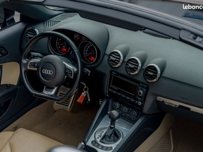 Audi TT Roadster 32 V6 250 CH DSG Quattro Entretien complet Première main   - 7
