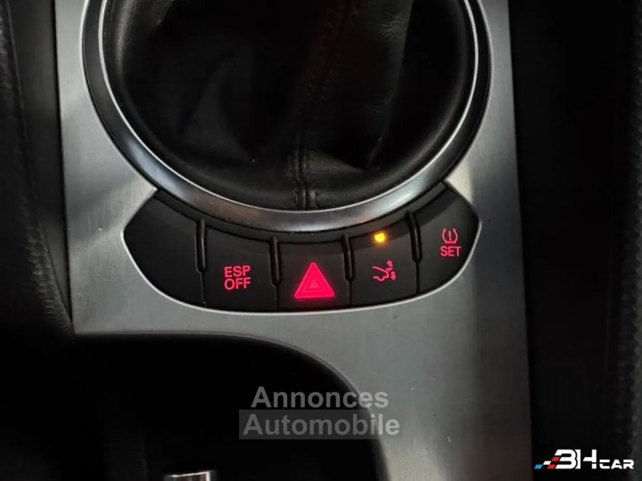 Audi TT Coupé II 18 TFSI 160ch S line BVM6 - 24