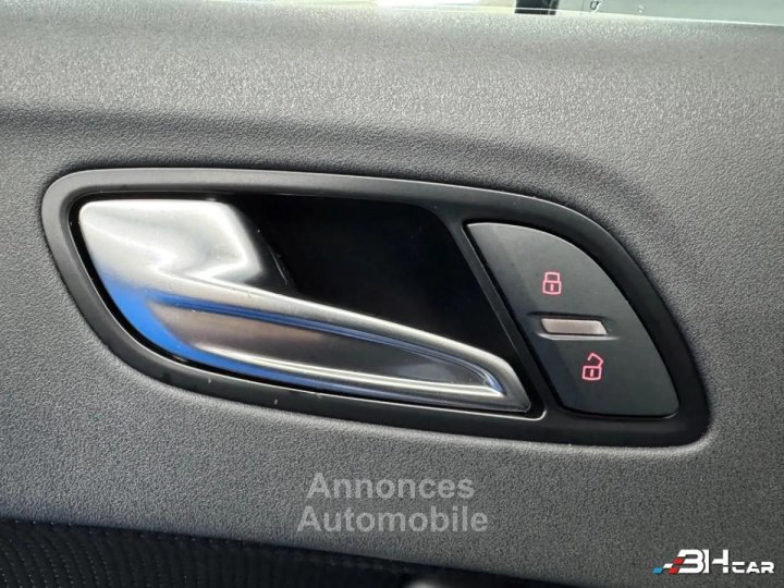 Audi TT Coupé II 18 TFSI 160ch S line BVM6 - 31