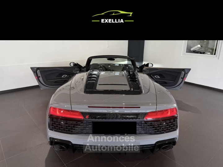 Audi R8 Spyder 52 FSI QUATTRO EXCLUSIVE - 2