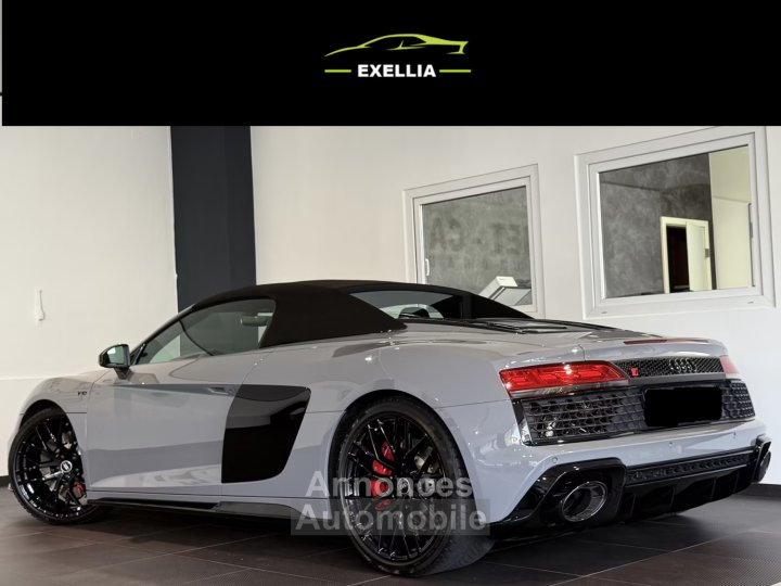 Audi R8 Spyder 52 FSI QUATTRO EXCLUSIVE - 16