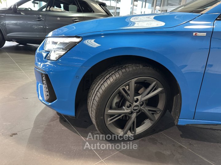Audi A3 Sportback 35 TFSI Mild Hybrid 150 S tronic 7 S Line - 4
