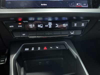 Audi A3 Sportback 35 TFSI Mild Hybrid 150 S tronic 7 S Line - 13