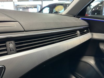 Audi A4 Avant 40 TDI 204 S tronic 7 Avus - 22