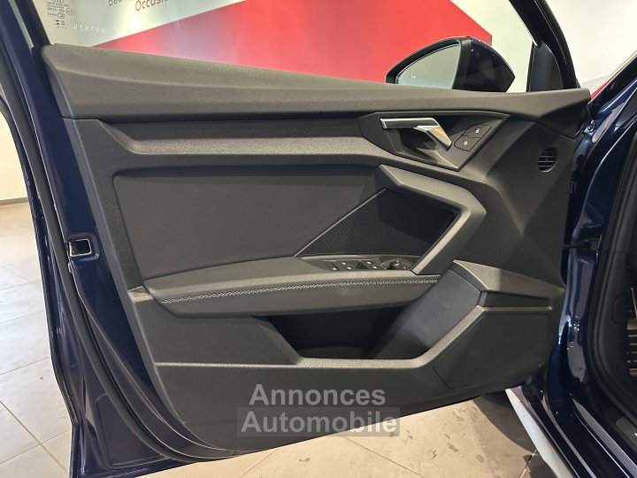 Audi A3 Sportback 35 TFSI Mild Hybrid 150 S tronic 7 S Line - 9