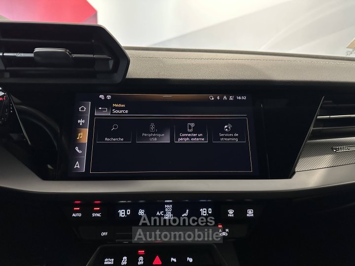 Audi A3 Sportback 35 TFSI Mild Hybrid 150 S tronic 7 S Line - 25