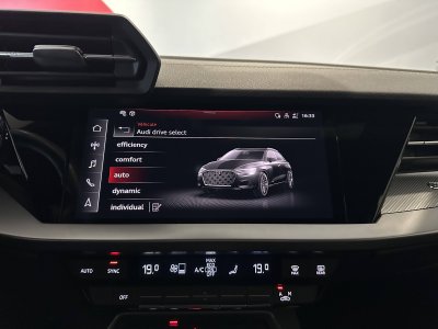 Audi A3 Sportback 35 TFSI Mild Hybrid 150 S tronic 7 S Line - 31