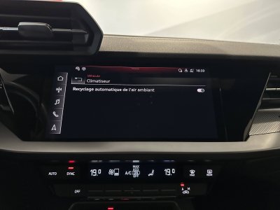 Audi A3 Sportback 35 TFSI Mild Hybrid 150 S tronic 7 S Line - 33