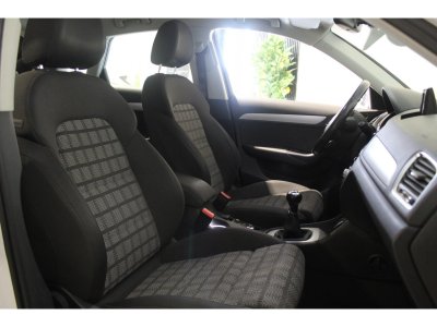 Audi Q3 20 TDI - 120 Ambiente PHASE 2 - 13