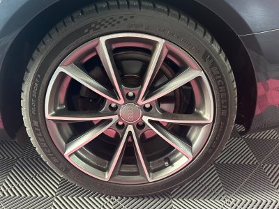 Audi A4 Avant S Line 204 ch V6 30 TDI Multitronic A ~ Toit ouvrant ~ Radar AV/AR ~ Sièges chauffants ~ Hayon électrique - 31