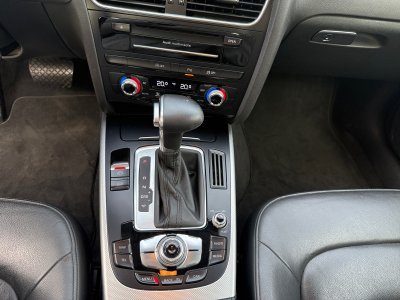 Audi A4 30 V6 TDI 245 DPF Quattro Ambition Luxe S Tronic Radar AvAr Régulateur Garantie 12 Mois - 18