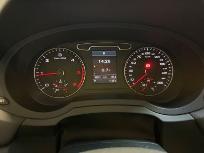 Audi Q3 20 TDI 177 ch Quattro Ambition Luxe S tronic 7 - 25