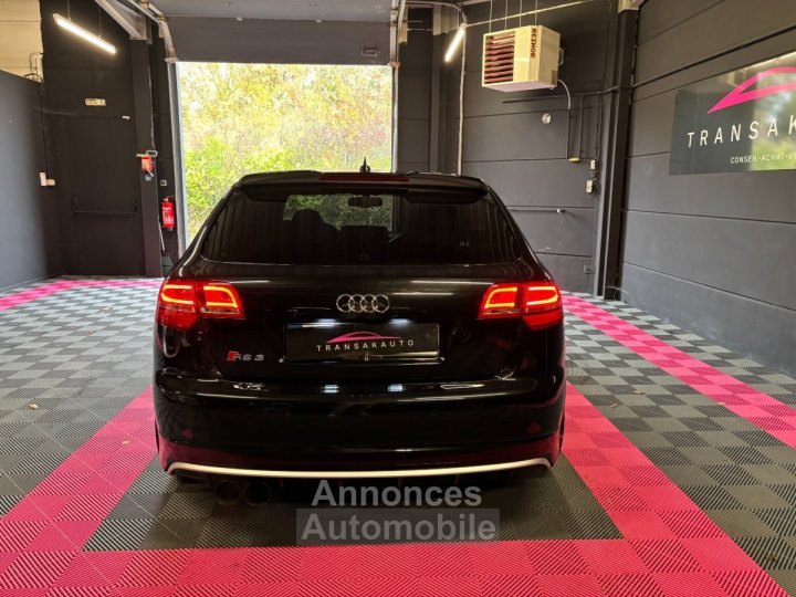 Audi RS3 SPORTBACK 25 TFSI 340 Quattro S-Tronic A / Sièges F1 - 4