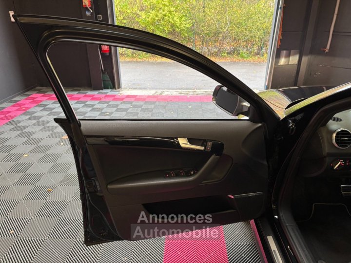 Audi RS3 SPORTBACK 25 TFSI 340 Quattro S-Tronic A / Sièges F1 - 15