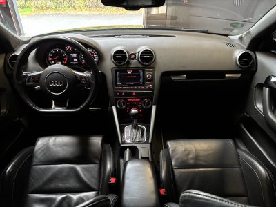 Audi RS3 SPORTBACK 25 TFSI 340 Quattro S-Tronic A / Sièges F1 - 25